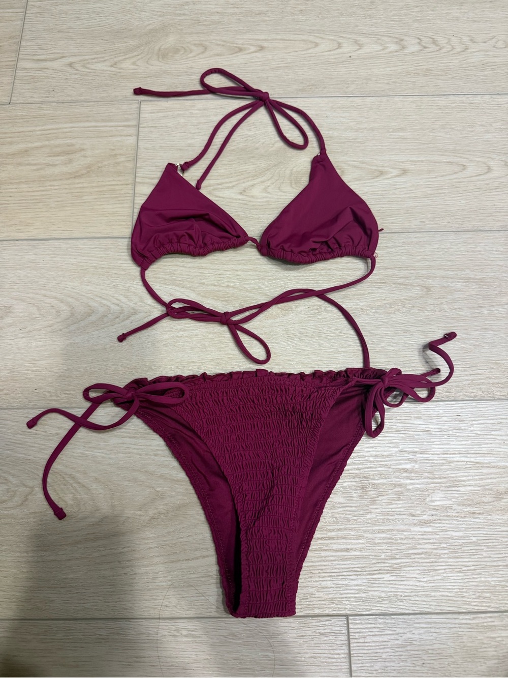 Garage red bikini